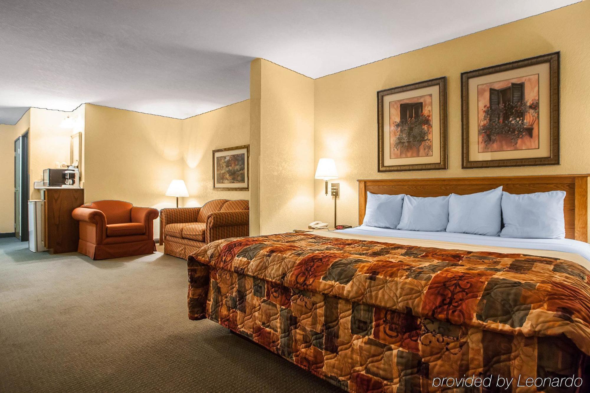 Americinn By Wyndham Fulton Clinton Dış mekan fotoğraf
