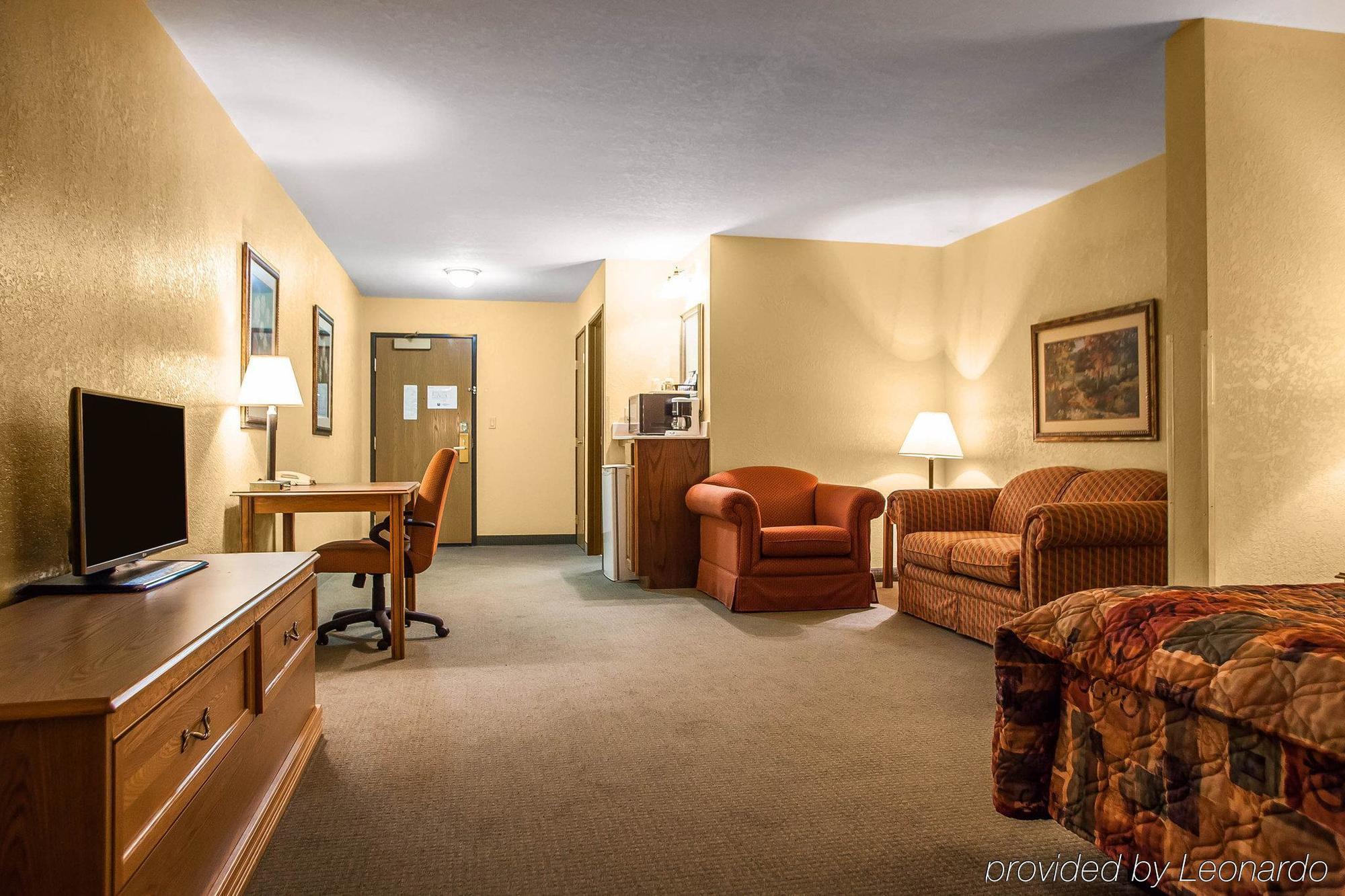 Americinn By Wyndham Fulton Clinton Dış mekan fotoğraf